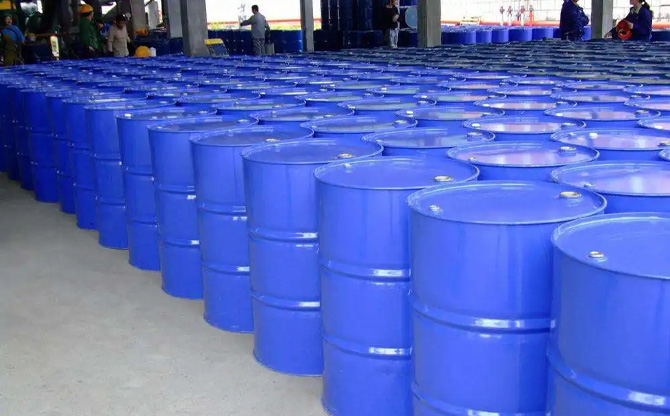 好消息！四乙二醇甲醚馬上到貨，數量不多，歡迎訂購